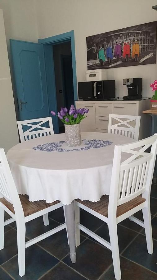 Da Martina Villa Domusnovas Bagian luar foto
